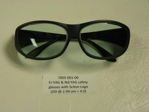 7005-001-00 - Er:YAG Safety Glasses, 50%wht-50%blu (frames)